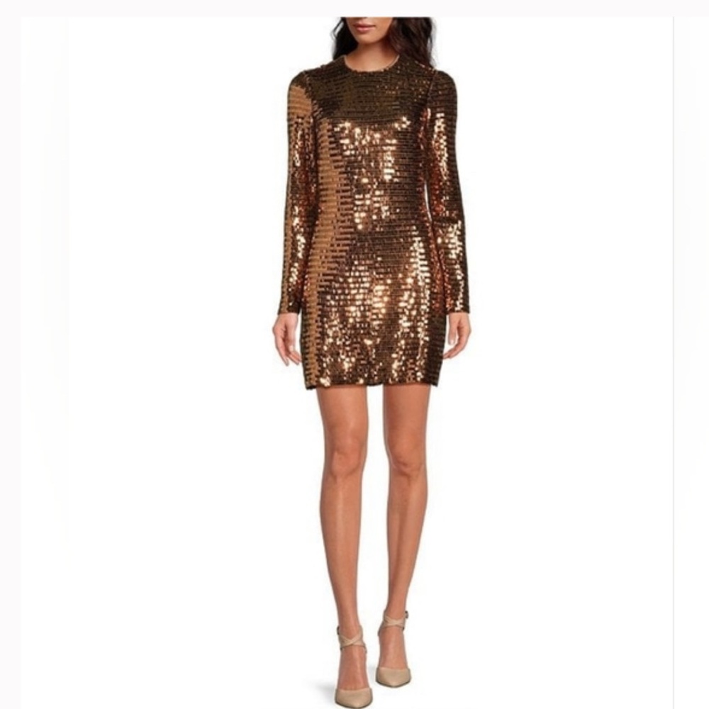 Beautiful new with tags Gianni Bini sequin mini dress.  Size 4.